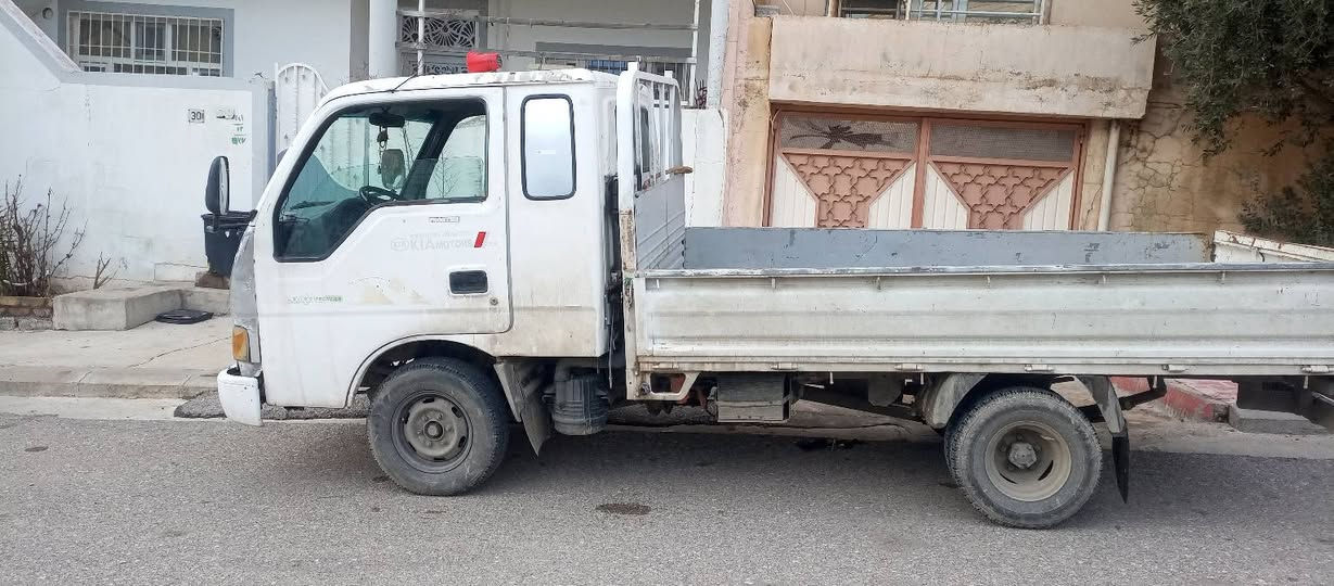 سەرەتا بەناوی خوای گەورە کیای فۆنتێرابۆفرۆشتن شوێن سلێمانی  سنەوی جنوبی لەگەڵە ***********/*********** سعری 30گەڵایە شربازهير, السليمانية
