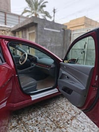 هونداي النترا للبيع موديل 24 السياره جديده  بدون تبديل اي قطعه  بيهة ب...