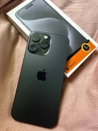 آيفون ١٥ برو ماكس • ذاكرة ٢٥٦ • بطارية ١٠٠٪