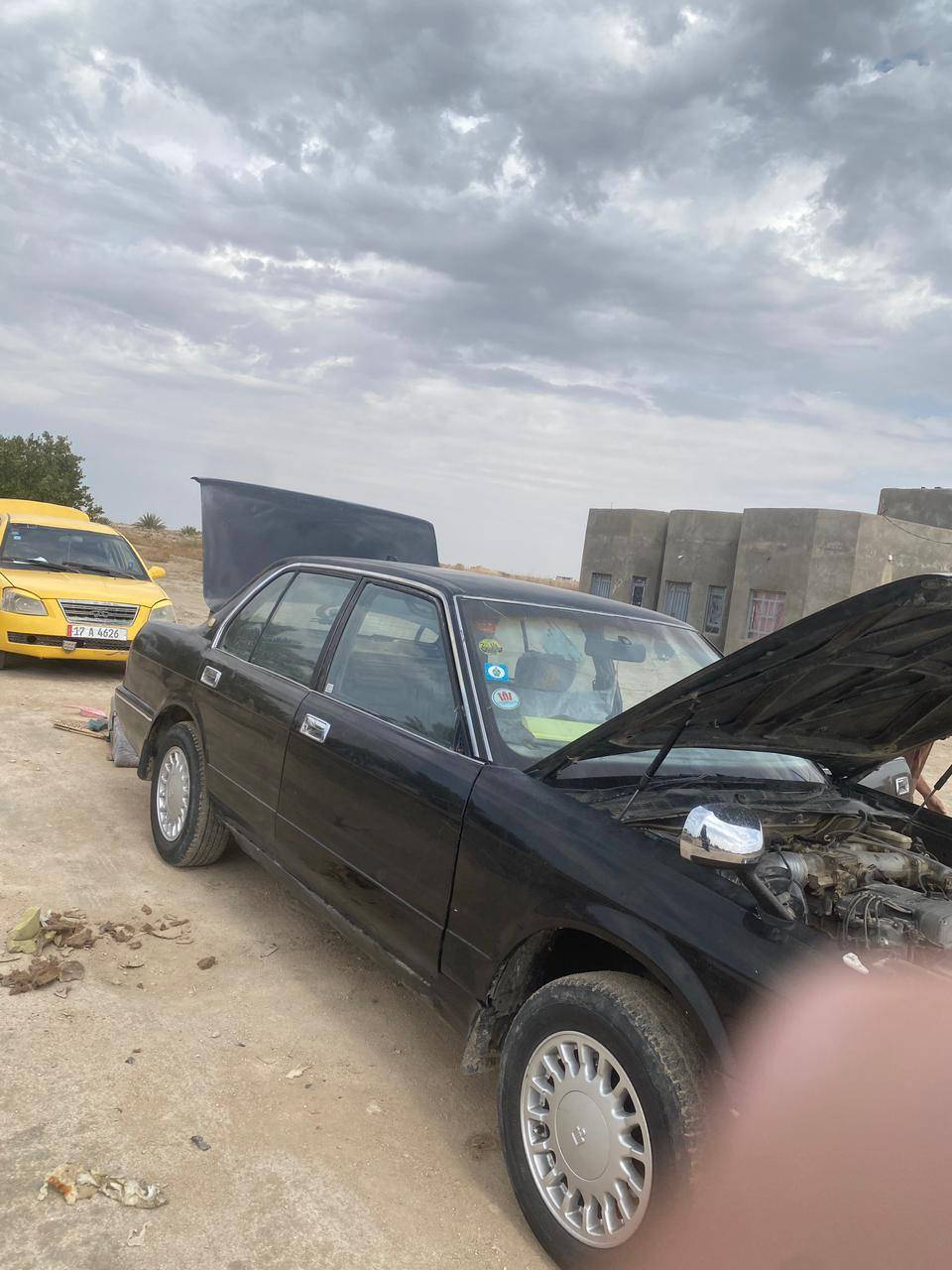 سلام عليكم  سياره للبيع ارنب مديل 93رقم كربلاء مكينه وكير شرط السعر 45 مكان سماوه باقي التفاصيل اتصال ؏ رقم ***********
