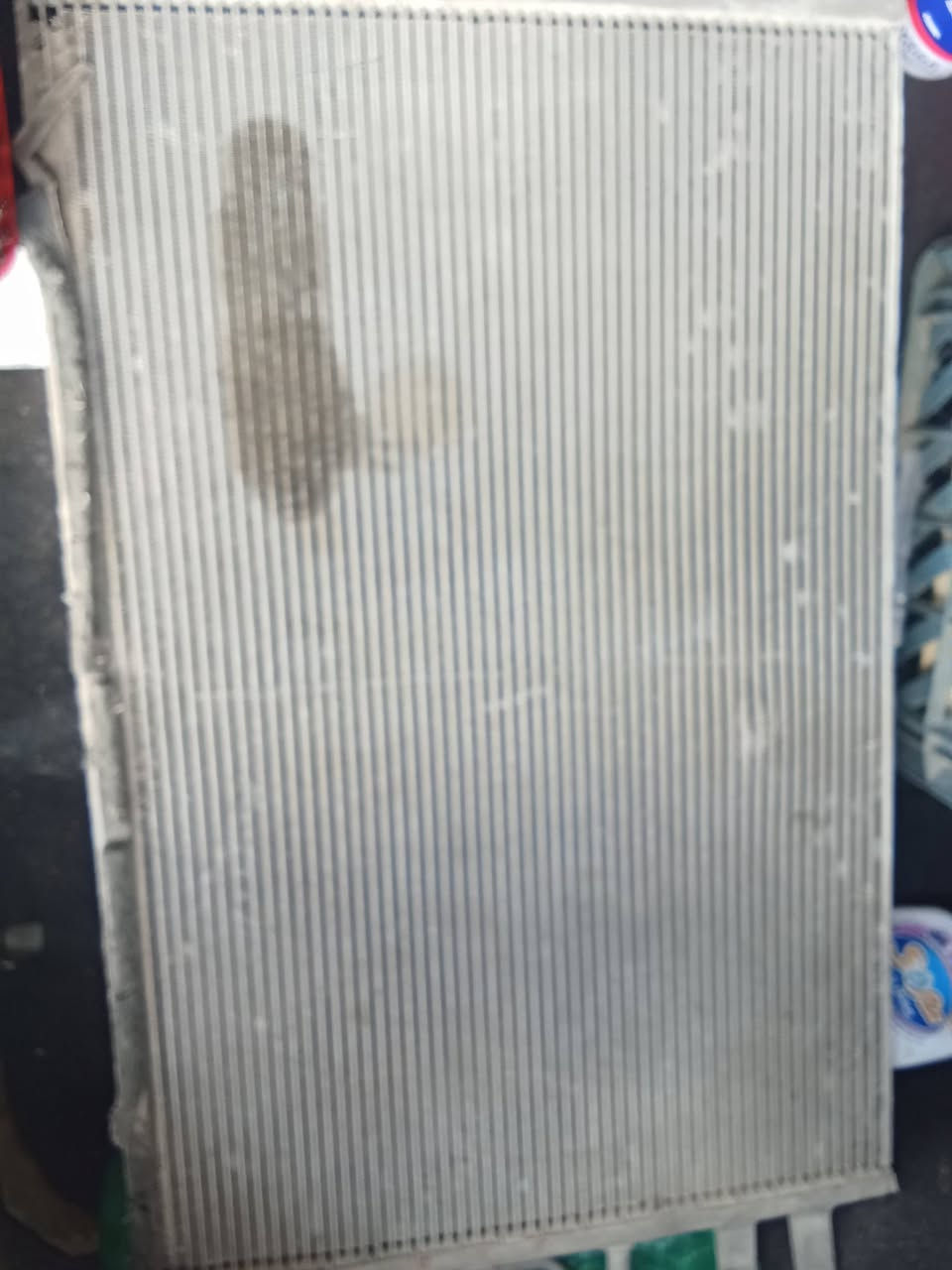 السلام عليكم غراض النترا10 أمريكي محرك الفين 
المكان بعقوبه قيم واخذ 
كمبريسر حاويه  يحتاج كلج 
وفريز اصلي بس البوري مالته شويه مضروب 
وراديتر تبريد مستعمل بيه لحيم


**إذا كنت صاحب هذا الإعلان وتريد حذفه لأي سبب، رجاءا أرسل رسالة إلى الدعم الفني**