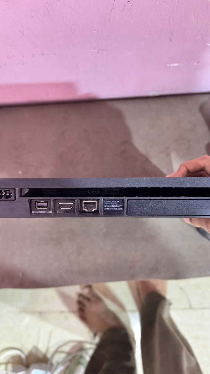 السلام عليكم
ابلي 4 اسلم مهكر قرص نضام 12.52 نضيف كلش ومامفتوح لوك ستيكر بداخلة 5 ألعاب وجوستكين كامل ملحقات السعر 250 وبي مجال للشراي مكاني ديوانية _ حي الامين الاولى الاسفسار على رقم ***********
