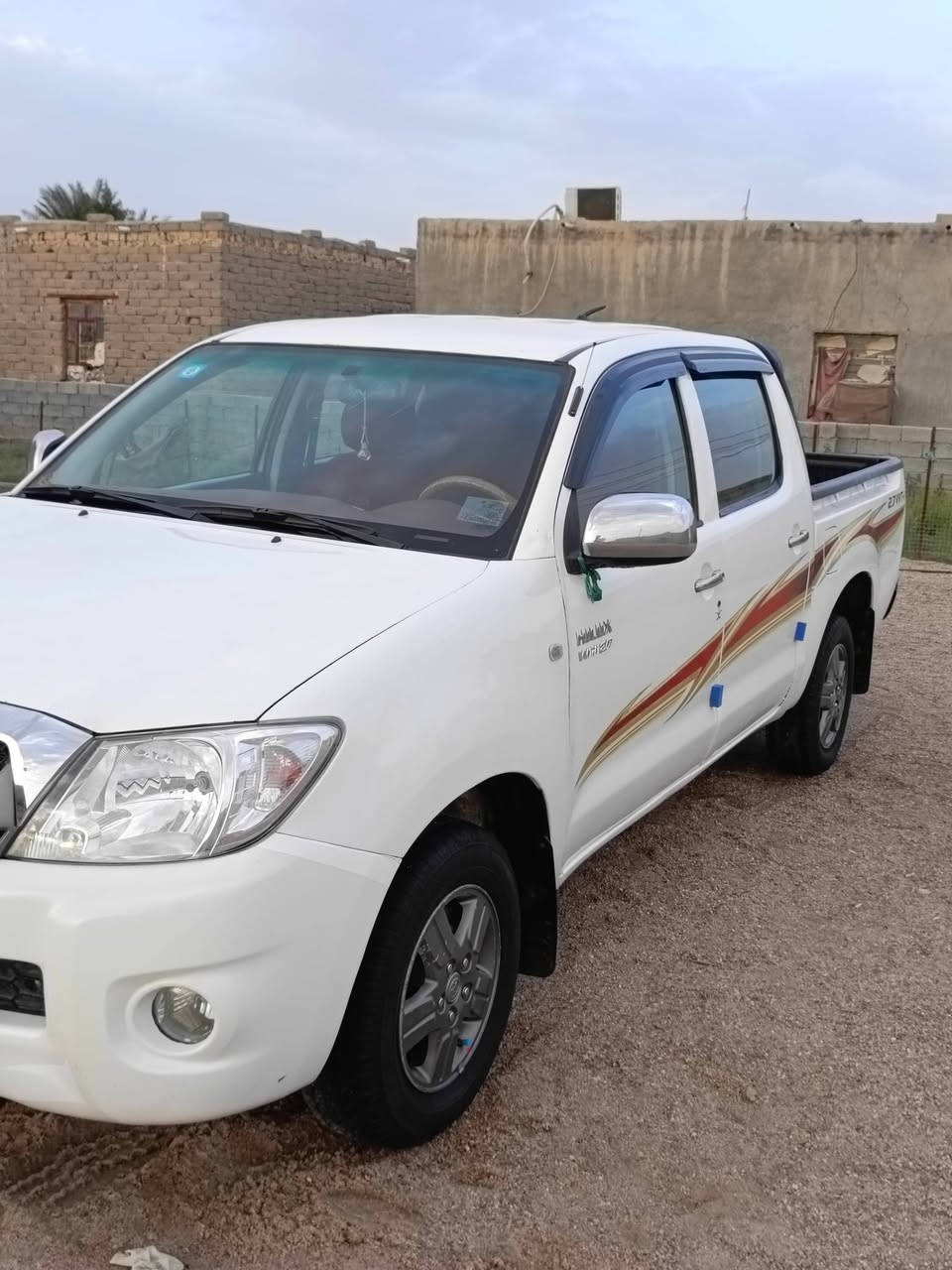 سلام عليكم تويوتا ٢٠١٠مكفوله شاصي ١٩كويتي رقم ذي قار سنويه الغايه ٢٠٣٠محرك مكفول السعر١٤٣مكاني ذي قار الاتصال ***********
