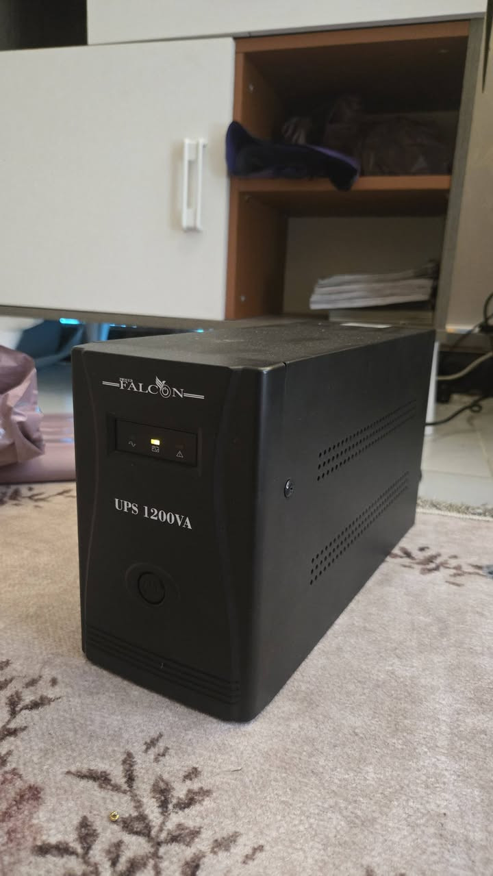 Ups نوع فالكون
حجم 1200VA
الله شاهد ماخذه قبل اسبوعين وهسه بعت البلي ورايد ابيعه همين
بطاريته بعدها جديدةاستخدام قليل كلش.
انطيك بيها ضمان اسبوع كامل.
تجي لبيتي تاخذه
اخذتها ب75
ابيعها ب50 قفل لحد يعاملني رجاءاً
***********
بغداد البياع الشرطة الخامسة
يوجد توصيل
