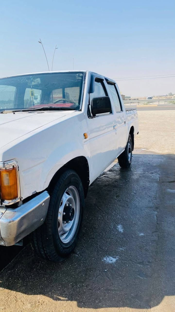 نيسان 1989 معمرة جديدة رقمها بصرة  محرك البلاد 2400 كابريته
سعرها 40 ورقه

 عنوانها البصرة الزبير 

***********
