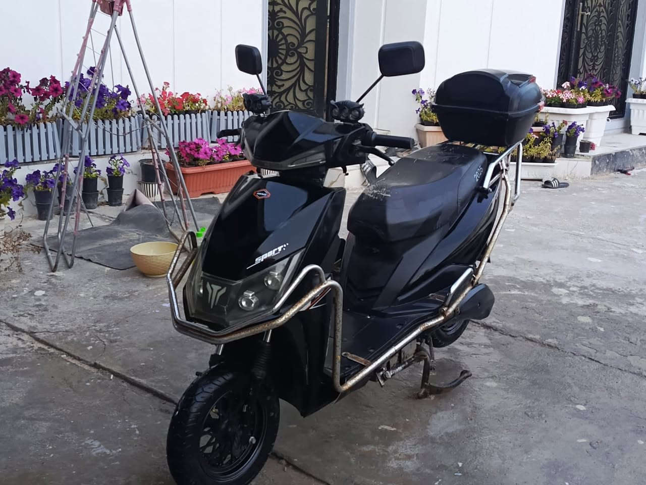 السلام عليكم شباب دراجه شحن سكنس للبيع مديل 2025 ماعوزهـه شي المكان بصره ابو الخصيب الطريزاويه السعر 650وبي مجال لطيبين ***********
