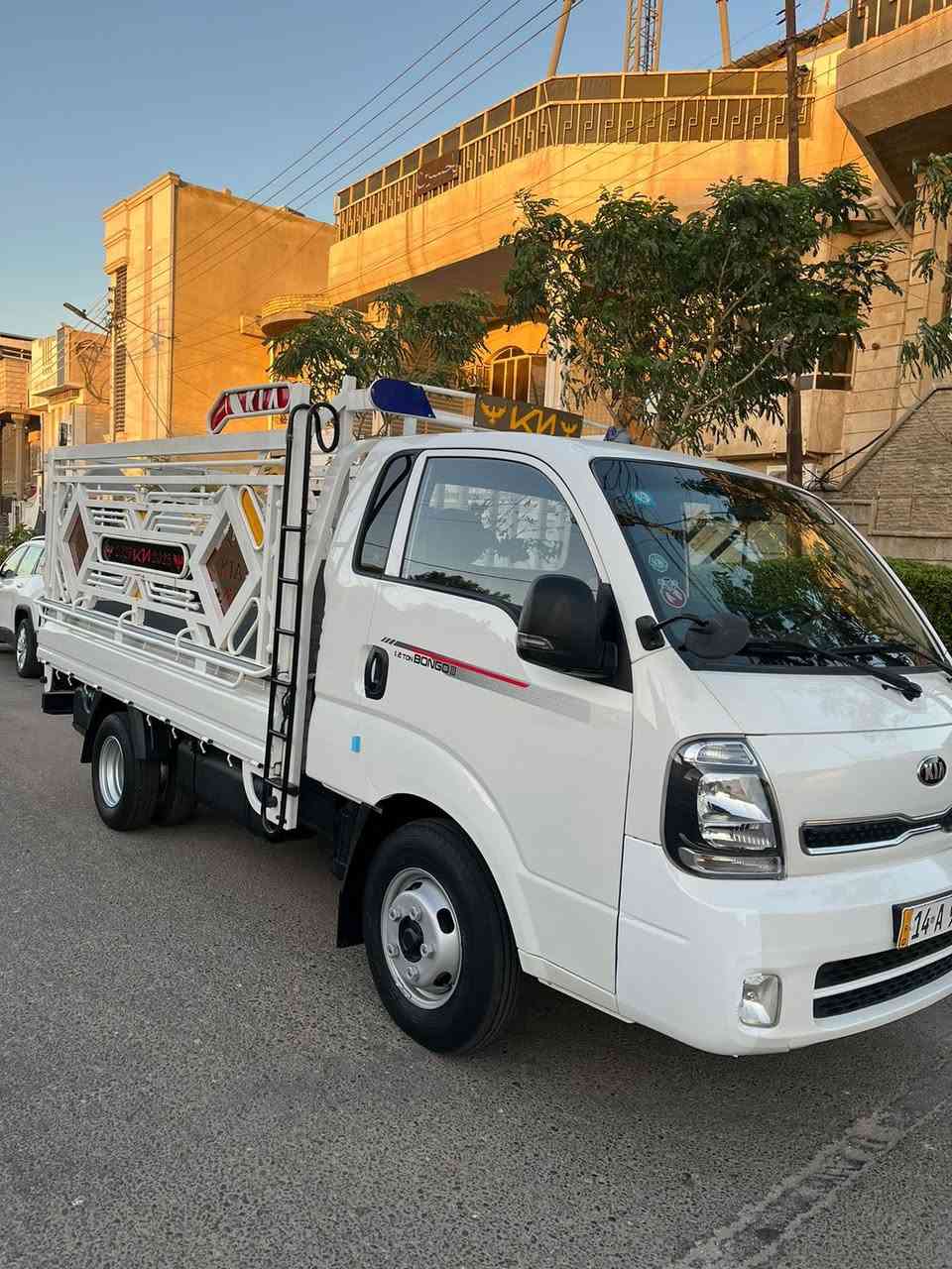 السلام عليكم
كيا بنكو  فحل مسكر كاز 

مديل 2022فول مواصفات ست دكم رادار 

سياره كفاله عامه ضربه وصبغ وتبديل وبارد 

مكينه وكير كفاله برغي مامفتوح بيها  

سياره جاهزه للخير 

رقم بصره تحويل ثاني يوم 
مكاني البصره ***********
