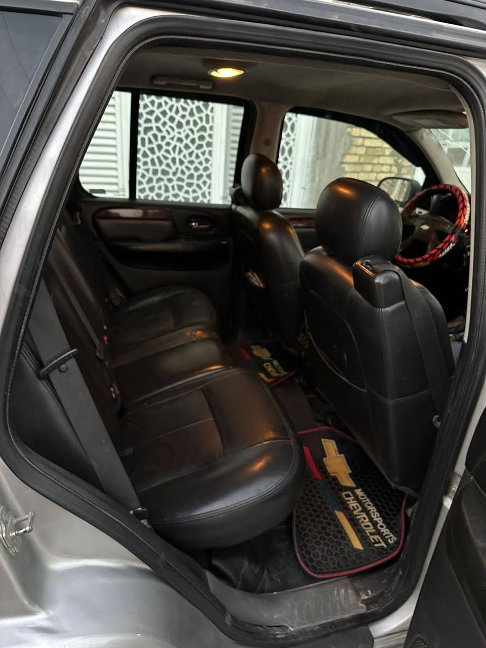 السلام عليكم.
بلايزر موديل2008 خليجيه
مكينه 8سلندر 5300
السياره مكفوله كفاله عامه من الصبغ والكص
من البارد والحار السياره جاهزه من كُلشي
السنويه والهزه نافذه  
 تجي تشغل وتتوكل ع الله
تخم تاير جديد وصدر أمامي وخلفي جديد خير من الله
رقم اربيل قديم
موصفات LTZ الكشنات كهرباء خزن ميموري
دوسات بنزين وبريك تحكم كهرباء
مكان السياره بغداد البلديات 
للاتصال والاستفسار اتصلوا على الارقام التاليه
***********
رقم صاحب السياره
***********
سعر السياره 128
