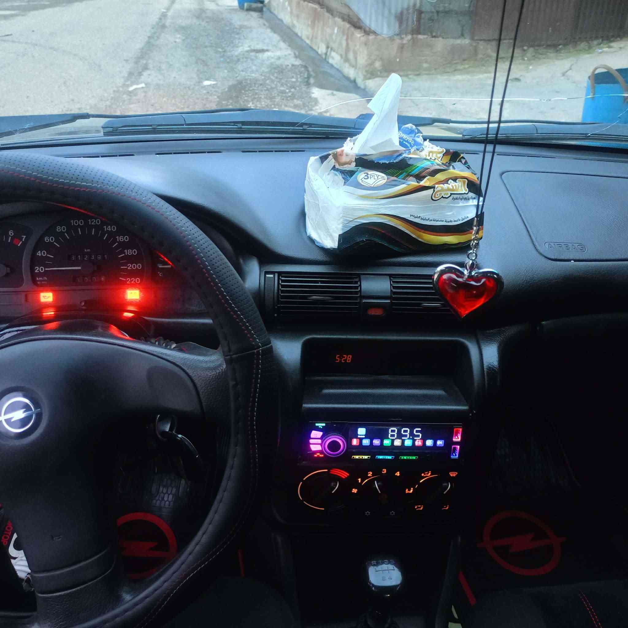 استرا للبيع ١٩٩٣ حجم ١٦ بسمي اني الشرعي شرط التحويل رقم اجنبي بغداد سنوية إلى ٢٠٣٠ سيارة جاهزة سعر ٥٣ بيها مجال بسيط للتفسار ***********
