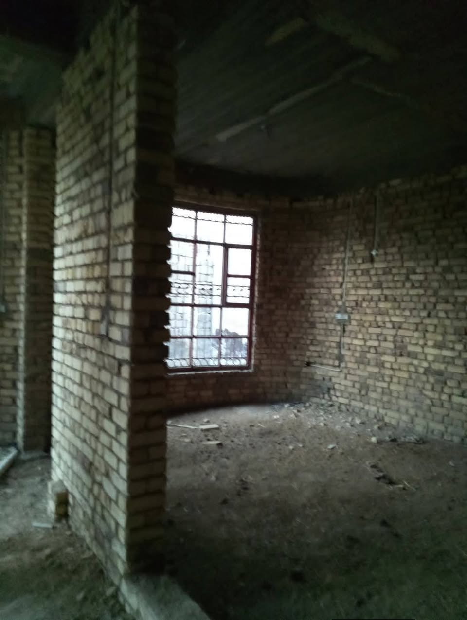 السلام عليكم
  دار للبيع مكان مميز جدا 
طابو زراعي سند25 
بإسم صاحب الدار
العنوان / /الحمزه الغربي المدحتيه شارع العلاوي قرب مدرسة البصره الابتدئيه
المساحة//327متر
السعر/ ٢٢٠وبي مجال
تفاصيل البيت طابق واحد 
ويتكون من
غرفة نوم عدد2 نضام سويت
استقبال
صاله
موزع
صحيات داخليه و خارجيه
طارمه *ممرات
منضومة انترنيت 
للاستفسار
مراجعة مكتب دلالية وائل الهندي شارع 60 قرب سلوان ابو الكاشي مقابيل فرع علي قماره 
*********** وائل الهندي 
*********** أبو علي
