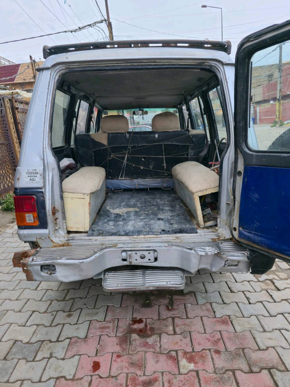 كالوبر ١٩٩٢ محرك بطة ٣٠٠٠ اوتو ماتيك رقم انكليزي هزة للشهر السابع ٣٨ ورقة وبيهة مجال بغداد الكمالية ***********