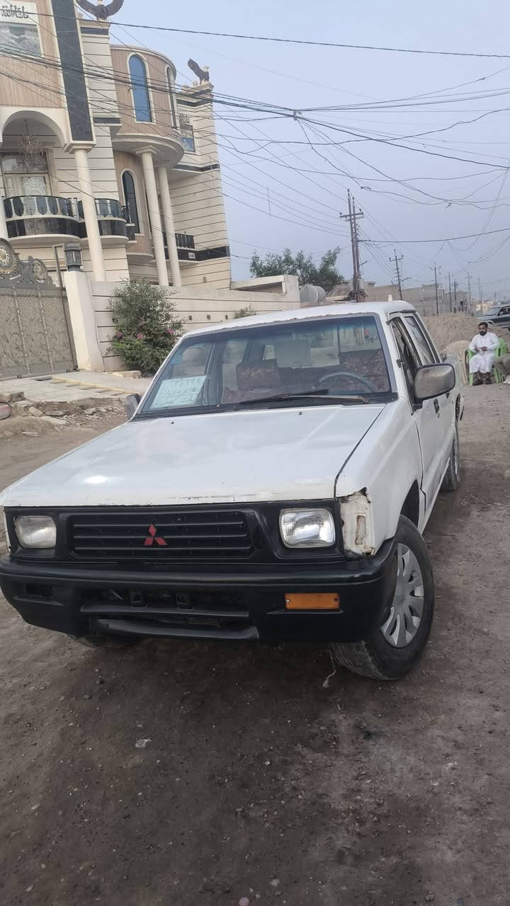 بيكم ميتسوبيشي للبيع موديل 94 رقم بغداد جاهزه تخم تاير محرك كير نضيفات تحويل مباشر مكان سياره فلوجه  السعر 36 وبيه مجال *********** / ***********
