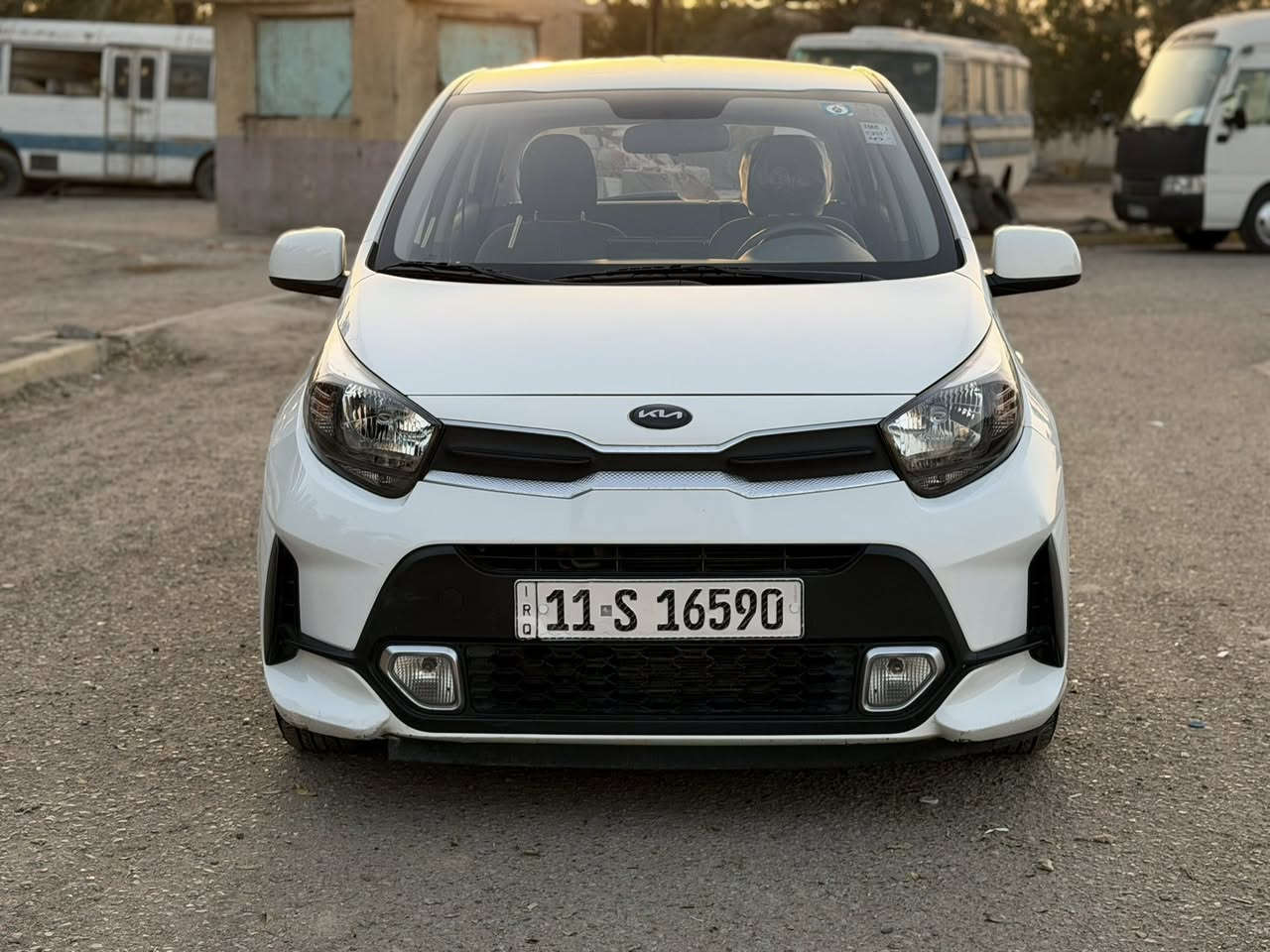 السلام عليكم
بيع او مروس

كيا بيكانتو خليجي2021 بغداد باسمي

الكير AT وليس CVT ابو الدكمة الجانبية  

المحرك  DOCH  وليس  MPI والسياره بصمه ماشيه 38 مكفولة من الصبغ فقط بارد سعرها100وبيه مجال

 للاتصال***********

***********
