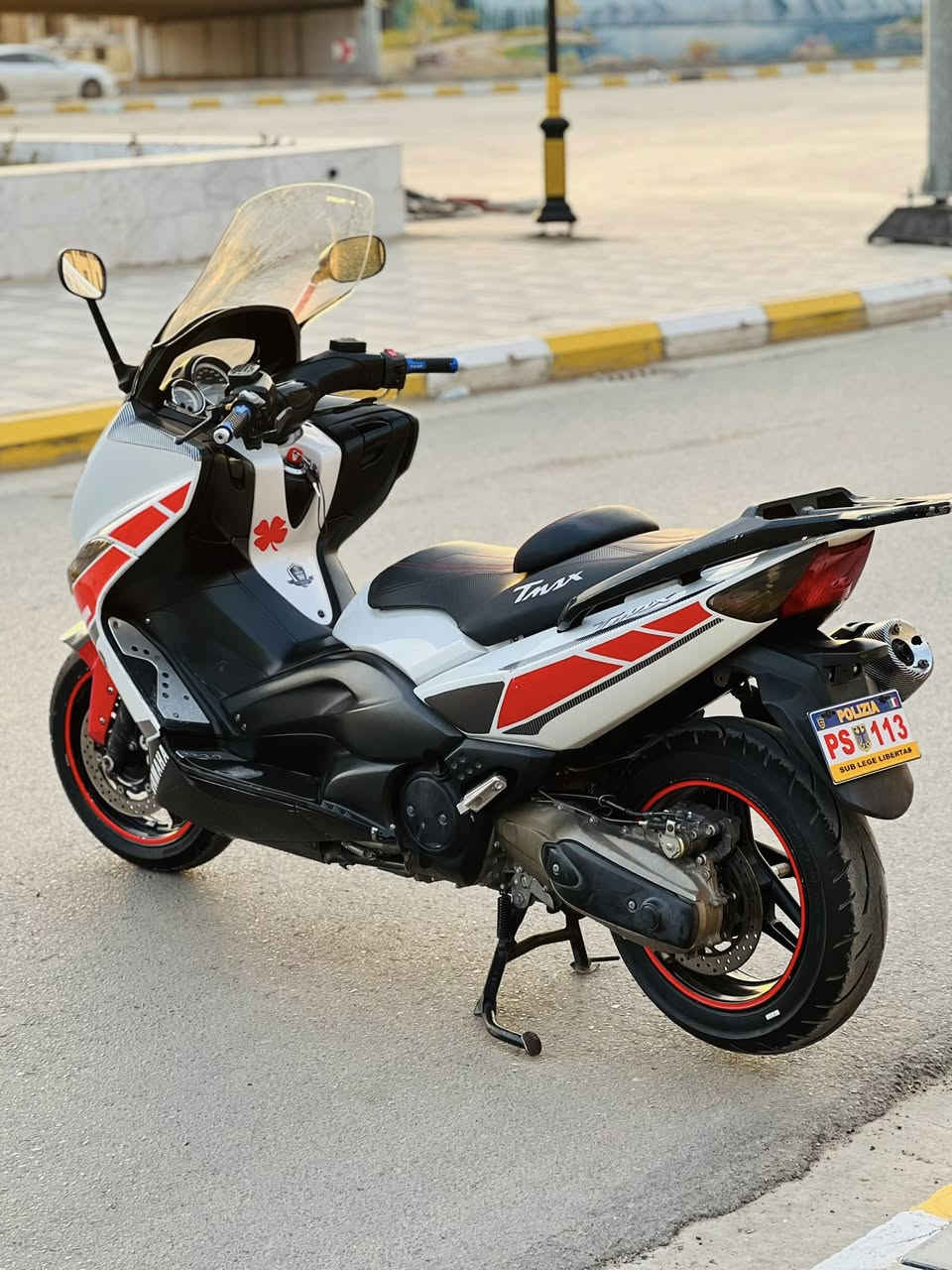 سلام عليكم تي ماكس 2011الدراجه خمسينيه وماشيه 50الف كفاله عامه من كلشي وسعر الدراجه 40وبيه مجال قليل الاستفسار ***********ومكان الدراجه الكوت وشراي يتصل وبي خير ويدلل
