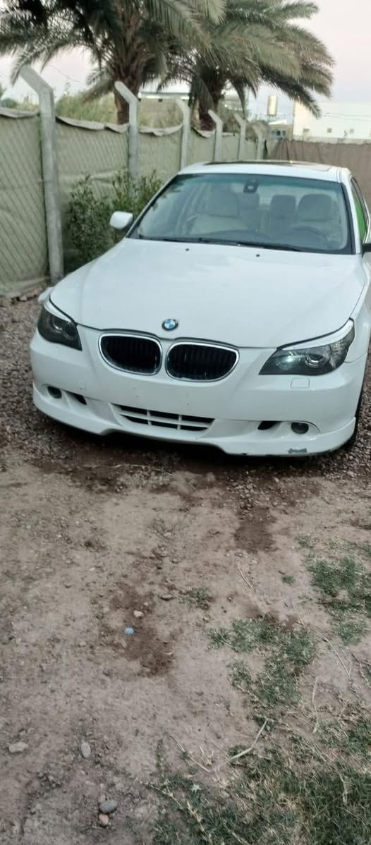 سلام عليكم 
للبيع بي ام دبلو  E60 حجم 535 اصل موديل 2010 اصل
سياره كلش حلوه ومصروف عليها مال جناي ومال بيت وكلشي بيها شغال 
نواقصها 
دبل امامي ماطور مال فور ويل و كمبريسر تبريد الباقي كله جاهز
محرك بلادي جديد مكفول من اي شي كير ٩ نمر بلادي مكفول من اي شي 
كهربائيات كلها ع وضع الشركه واير جطل ما بيها وشرط الفحص وكلها شغاله بلادي رقم بغداد 
السعر 95 وبيه مجال ***********
