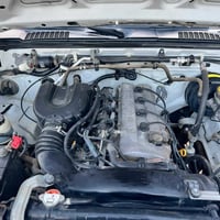 نيسان • عليها ورق • للبيع