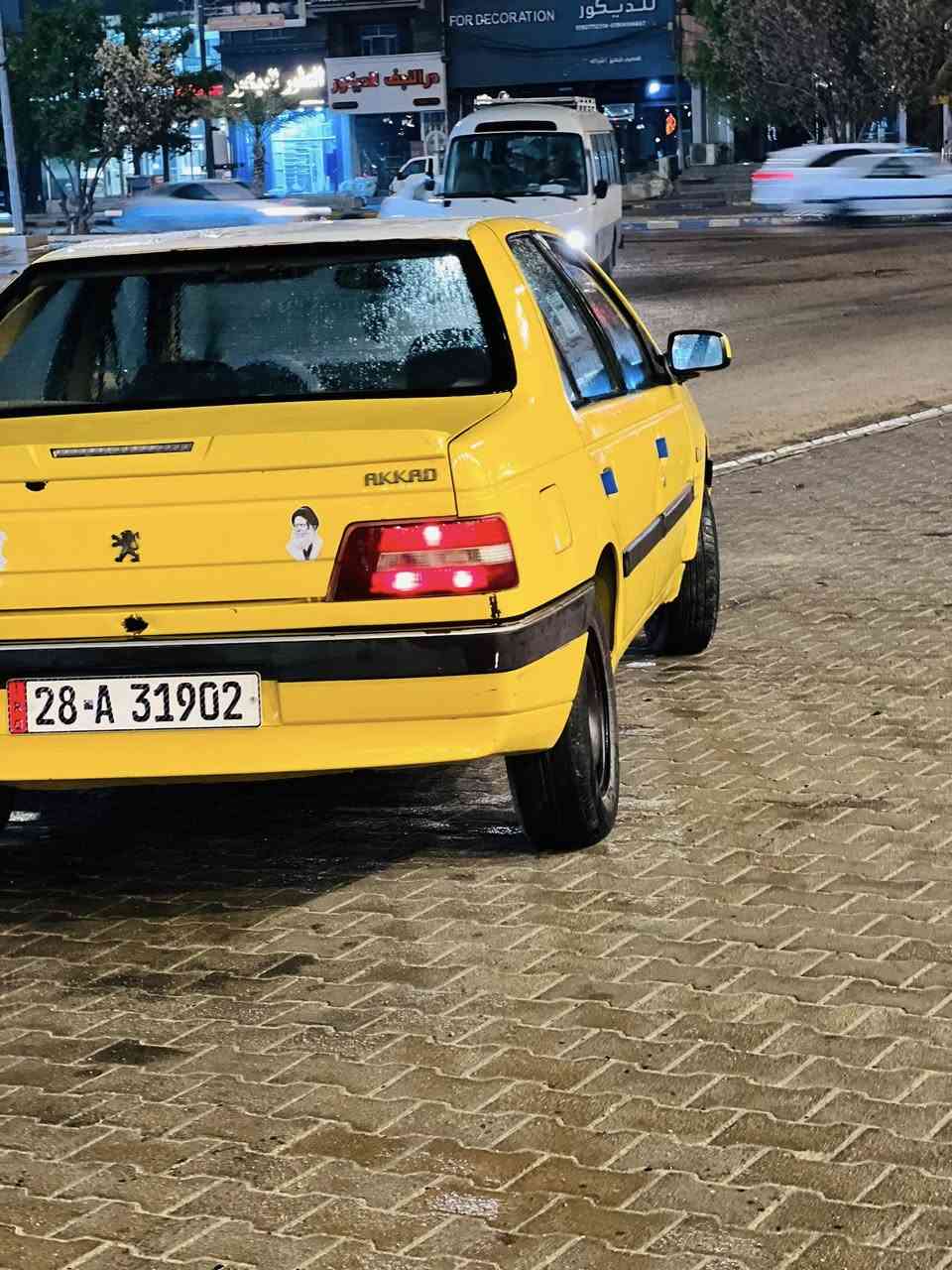 للبيع بيجو 405  مكينه وكير كفاله غرفته حلوه نفخ حداديه حلوه ما عايزه رقم دولي نجف مداور ثاني يوم  للاستفسار 
***********
