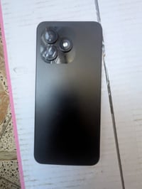 نوت 15 • ٦٤ • مفطور شاشة