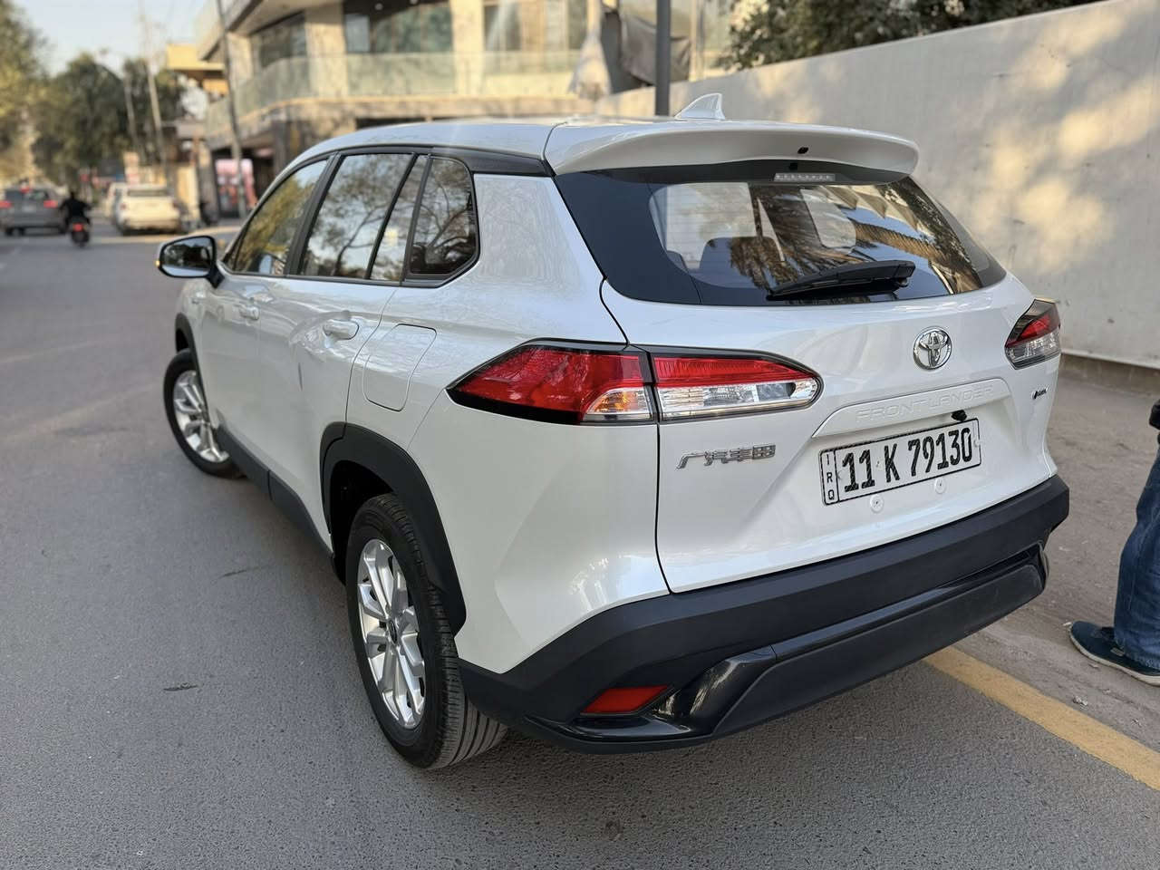 تويوتا كورلا فرونت لاندر   هايبرد 
رقم بغداد مشروع وطني 
خليجي مكفوله كفاله عامه 

‎موديل 2024
مستخدم عداد 9000 Km
‎بصمه تشغيل 
فتحه سقف 
‏‎ويل كب حجم 17 
داخل جلد 
‎هندبريك كهرباء 
‏‎شاشه كبيره 
اريل نفكيتر 
مكينه 1.8 
تحكم ستيرن 
رادار امامي 
تحديد مسار 
نظام ترحيب 

‎ مكانه بغداد الكراده 
‭0770 344 7990‬
