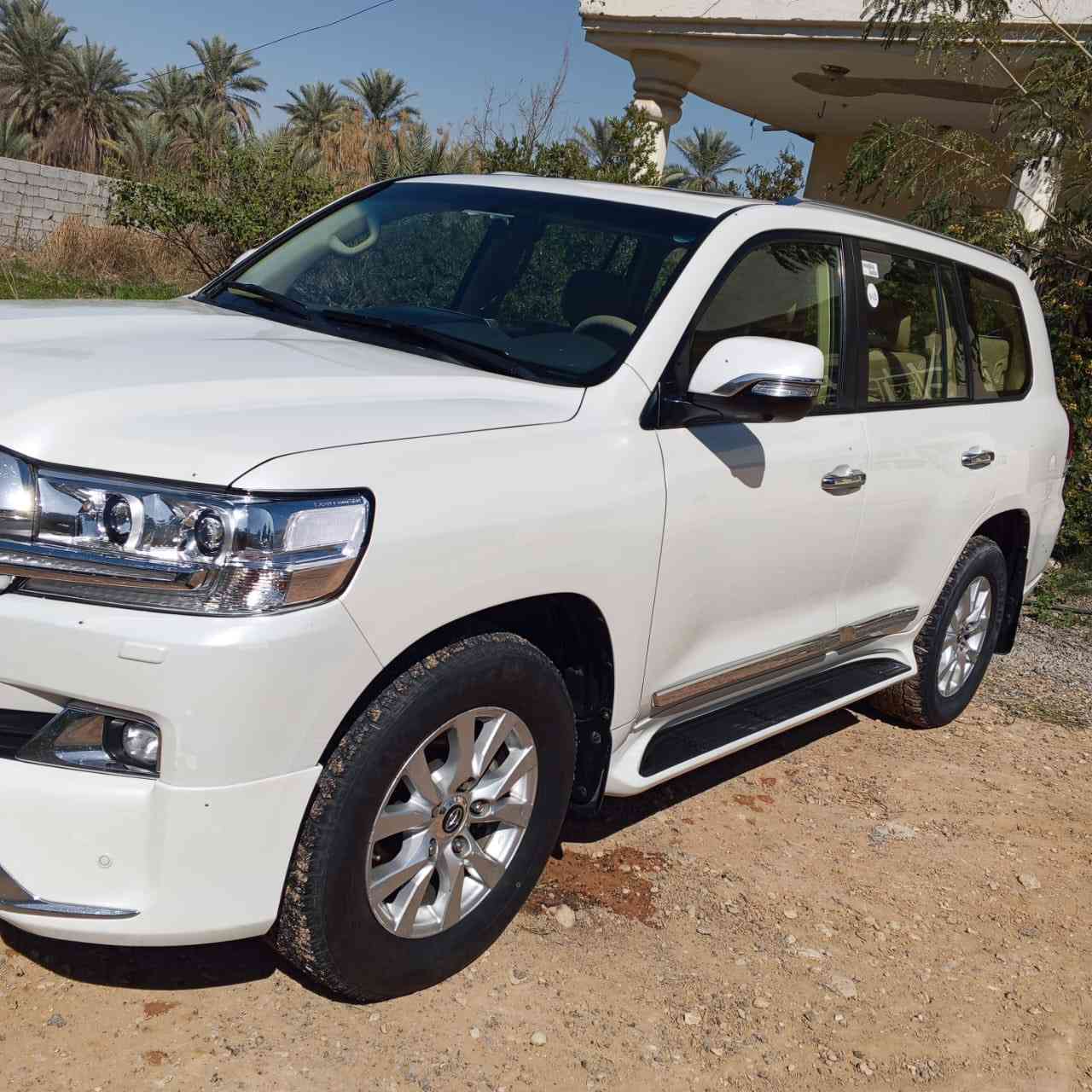 لاندكروزر 2016كفالة عامة عدا إصبعين بارد تجي تفحص سونار وتقتنع 8سلندر 4700ccm مكان السيارة كربلاء رقم السيارة أربيل تريد تحويل او وكالة ***********
