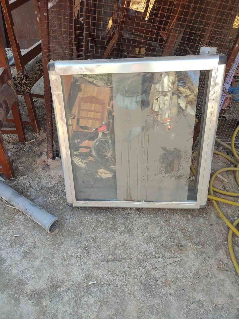 سلام عليكم غراض كلمن وسعره مكاني نجف حي نداء ***********
