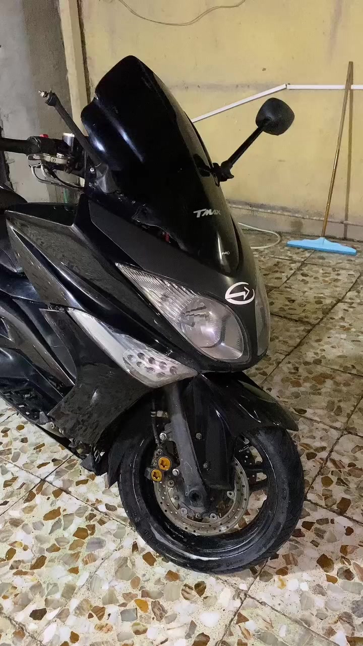 السلام عليكم تي ماكس للبيع ٢٠١١
دراجه مكينه مكفوله نقصها كفرات مستعجل 
مكاني الشعله ٠٧٨٣٢٢٢٩٥٥


**إذا كنت صاحب هذا الإعلان وتريد حذفه لأي سبب، رجاءا أرسل رسالة إلى الدعم الفني**