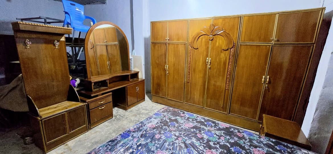 اثث بيتك بأنسب الاسعار سعار الشمال 🌹 
غرفه نوم صاج نضيفه السعر 425وبيها مجال 
صلاح الدين ناحية العلم قرية الربيضة خلف مدرسه سومر للبنين 
***********
يوجد خدمة توصيل داخل المحافظة فقط 🚛
