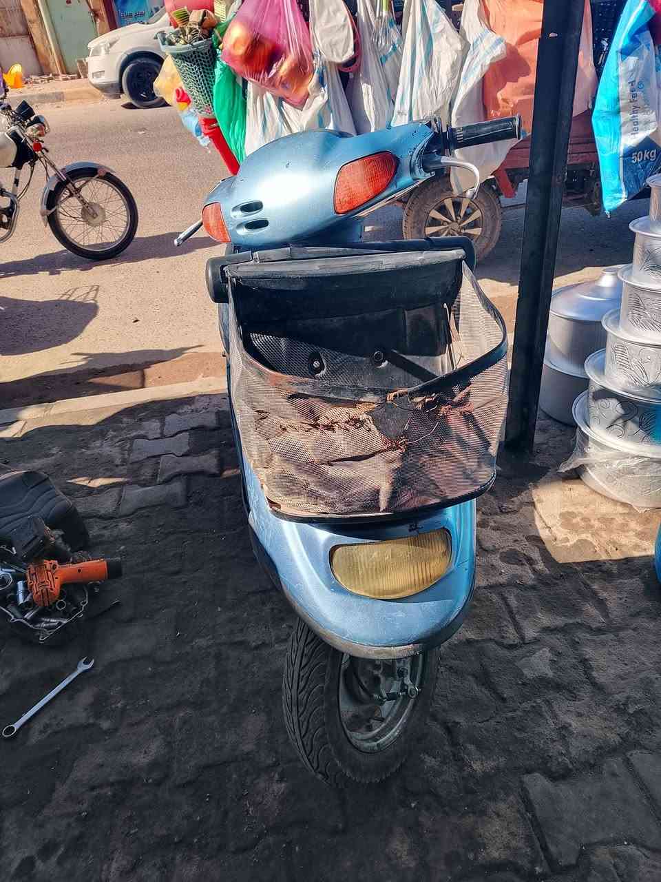 سلام عليكم دراجه منغولي شغاله هندر نقص صالنصه طاكه السعر ١٧٠وبيها مجال ***********
