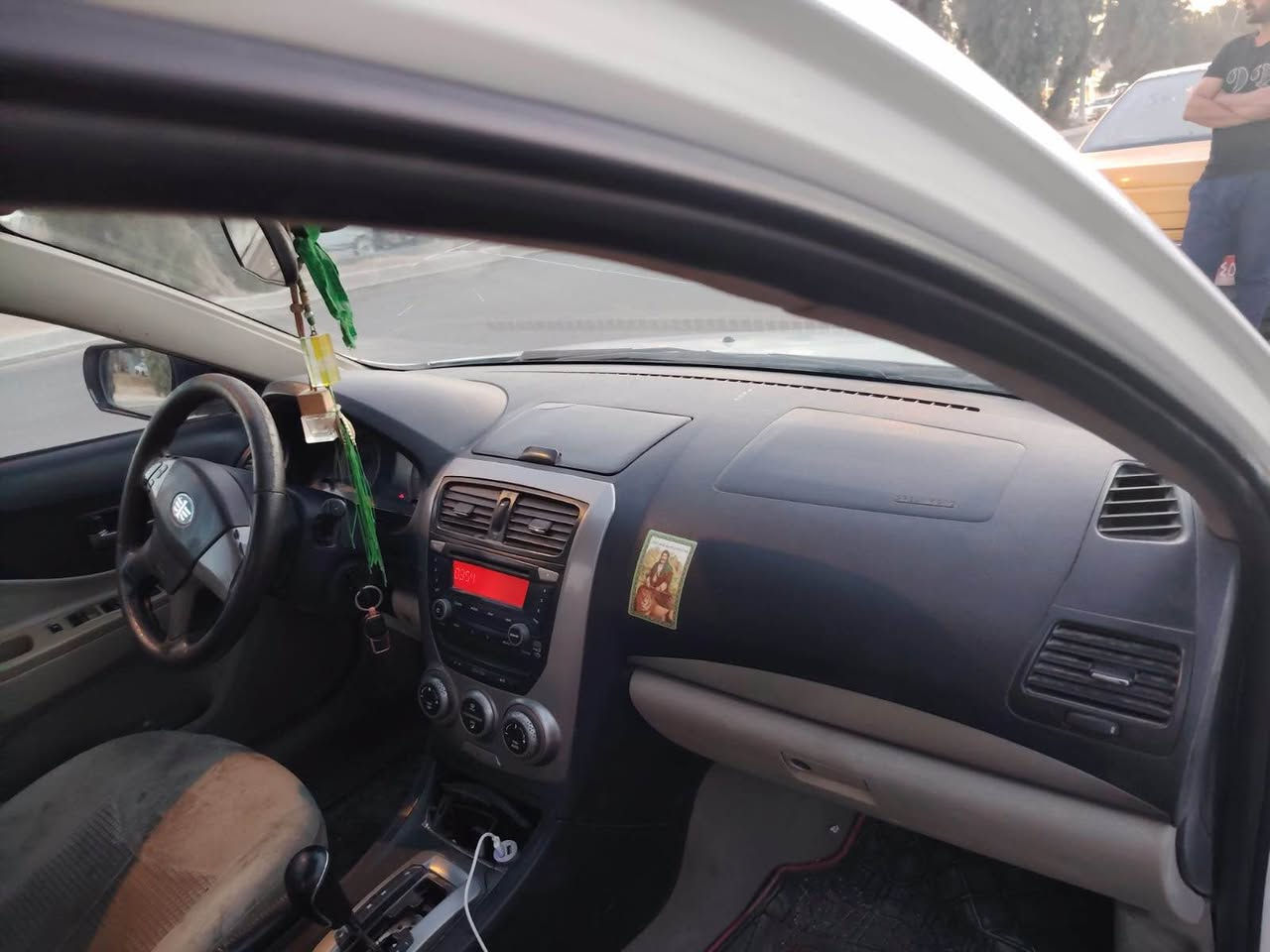 مكاف بانشر  فاو للبيع سياره جاهزه مكينه كير لاضربه لاصبغ سنويه2029
تحويل جاهز انا مكلف بانشر هذا رقم راعيه
*********** البصرة, العراق
