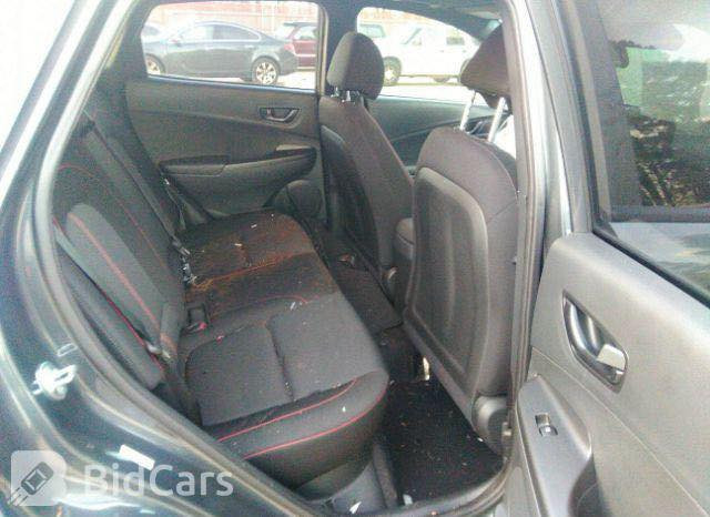 السلام عليكم للبيع هوندا كونا موديل 22 الأين فول مواصفات ماشيه 51 الف رقم بغداد باسمي حادثه جاملغ وبنيد ومبدلات نفس اللون بدون صبغ والباقي مكفول السعر153 $ وبيها مجال بسيط للاستفسار الاتصال ع الرقم *********** العنوان بغداد كراده
