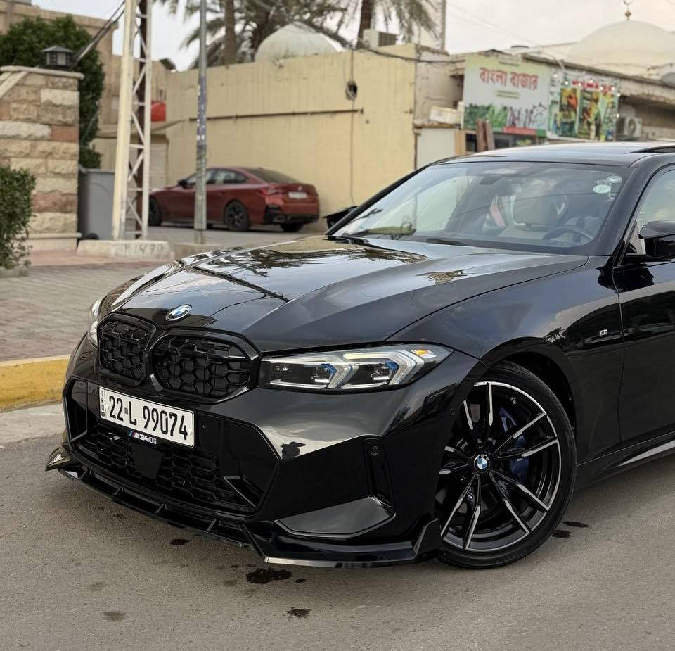 السلام عليكم 
للبيع : Bmw M340i 2023 
المحرك : b58 ( سته سلندر ) تو ويل خلفي 
عداد المسافه : ٣٧ الف مايل - ماشيه بامريكا ٢٦ 
الضرر : بنيد فقط ( بدون ايرباك ، بدون دواخل ، بدون شواصي ) 
اعلى فئة بل 340 ، داخل اوف وايت 
( داتا شو ، سستم صوت هارمن كاردن ، تدفئه كشنات ، كامرات محيطيه ٣٦٠ درجه ، رادارات امامي خلفي ، نقط عمياء وبعد بيهه هواي مواصفات 
السياره مابيهه اي نقص بالاضافه الى صفر مسج ، 
السعر : 38,500 مع المجال البسيط
مكانهه بغداد / المنصور 
الرقم : ***********
