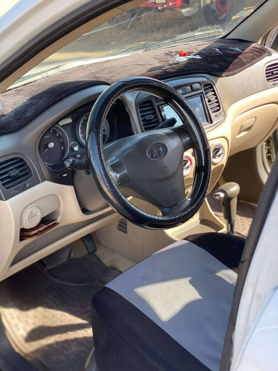 السلام عليكم
اكسنت 2011
خليجي مكفوله مكينه وكير وتبريد 
بااسمنه رقم نكليزي 
السنويه لغايه 2027
السعر 95 
***********
