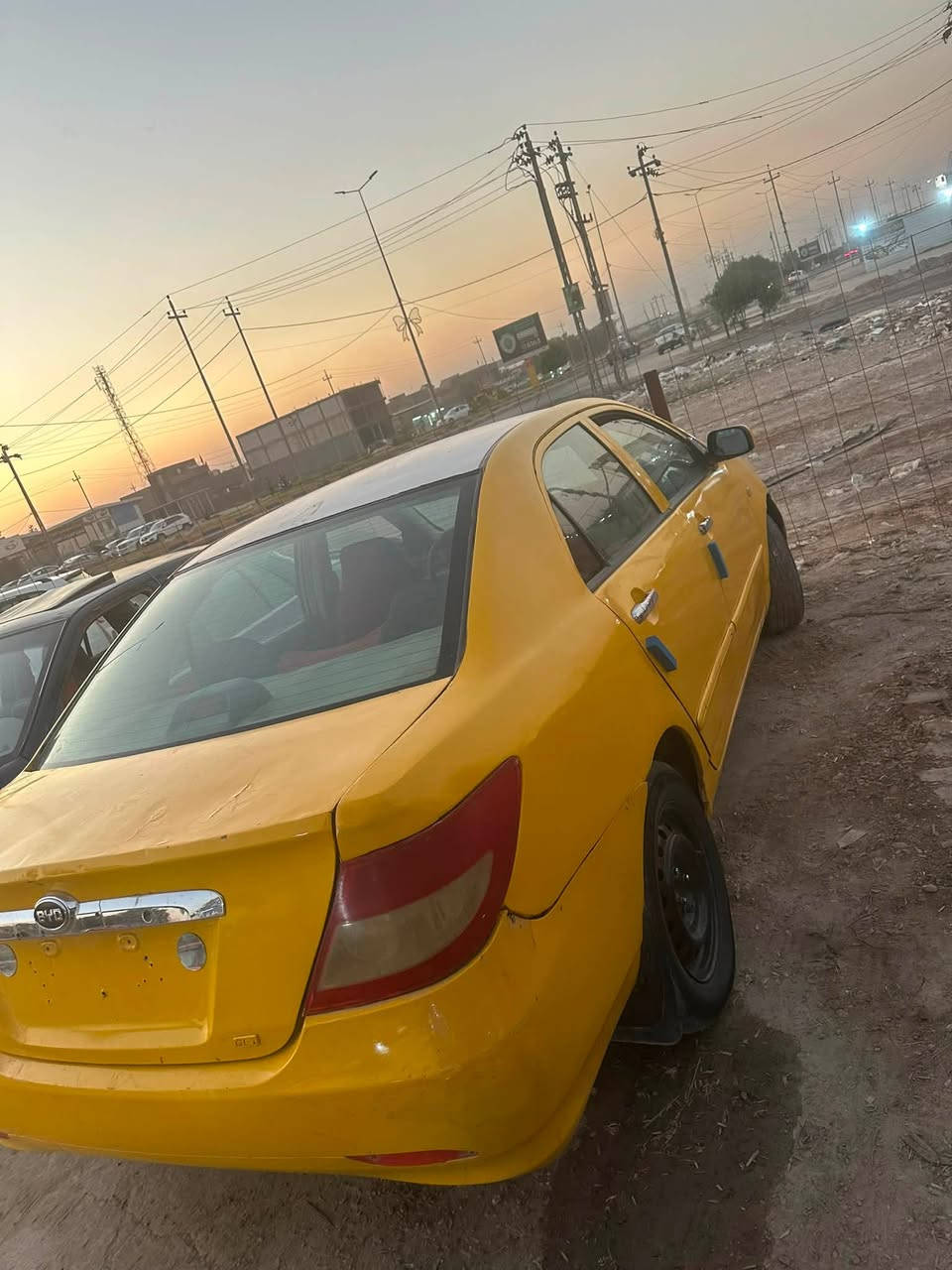 بي وآي دي نضيفه سياره كله ابلادي  بيبان محرك نايسر كير محرك ياباني بلادي حلوه سياره  ارقام بغداد  بدون تحويل  كوم حديد بس شرعيات اسويلك مكاتبه سرقه وعشائر شارت حجز  اتصال عل رقم  ***********@
