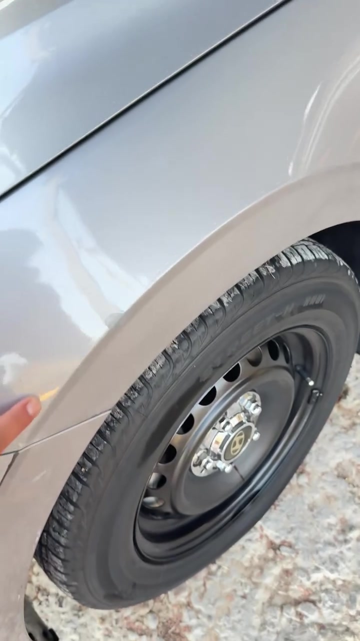 سلام عليكمً النتره خليجيه كفاله عامه ما عده بلفيدو سياره فول موصفات  لستفسار ***********
