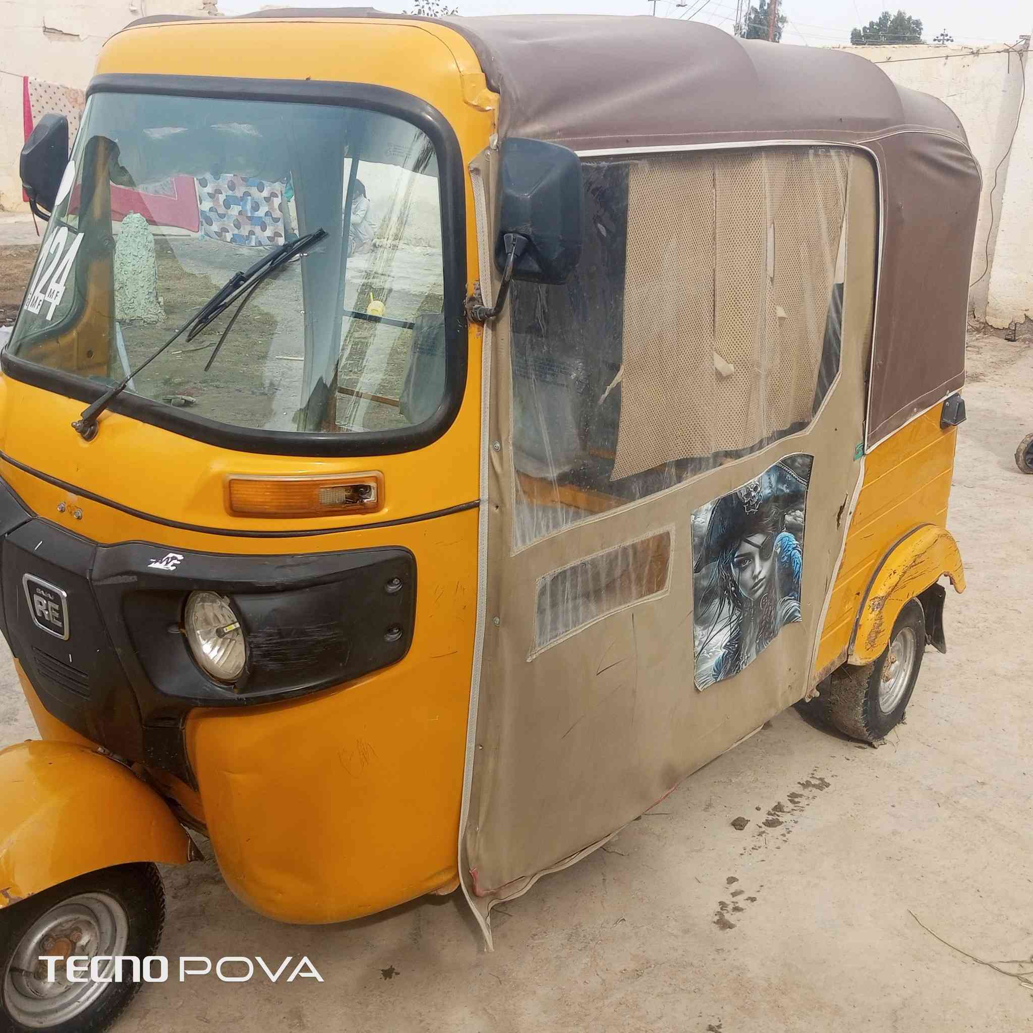 تكتك 20 للبيع اوراق اصولي
السعر ب5600
مكان واسط الموفقية 
خاص مفتوح وهاذه رقمي
***********
