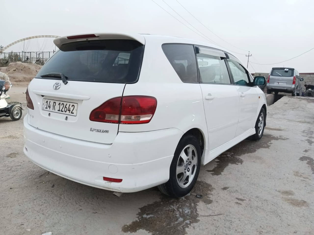 السلام عليكم
ابسم للبيع تحويل مباشر بأسمي 2001 اصل شاصي 12 توويل سياره كفاله ضربه وكص ونقل واصوليات صبغ جاملغ خلفي اثر طخه السعر 119وبيها مجال جداً قليل للاستفسار 
***********
