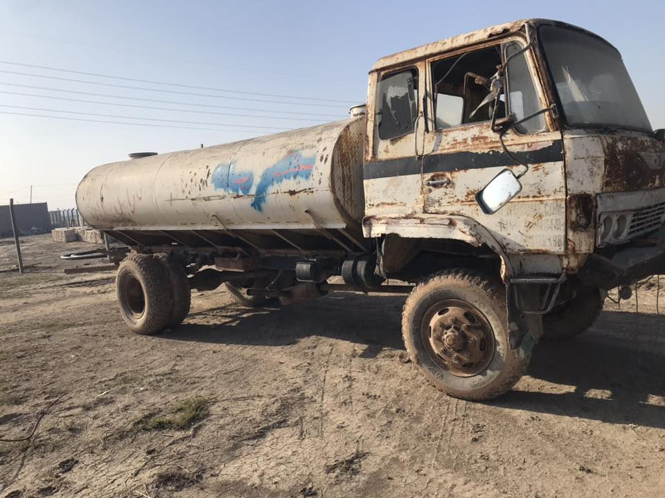 تنكر للبيع 12الف لتر كير ومحرك شرط بدون بدون بدون جاهز للشغل ***********السعر  50ورقه
