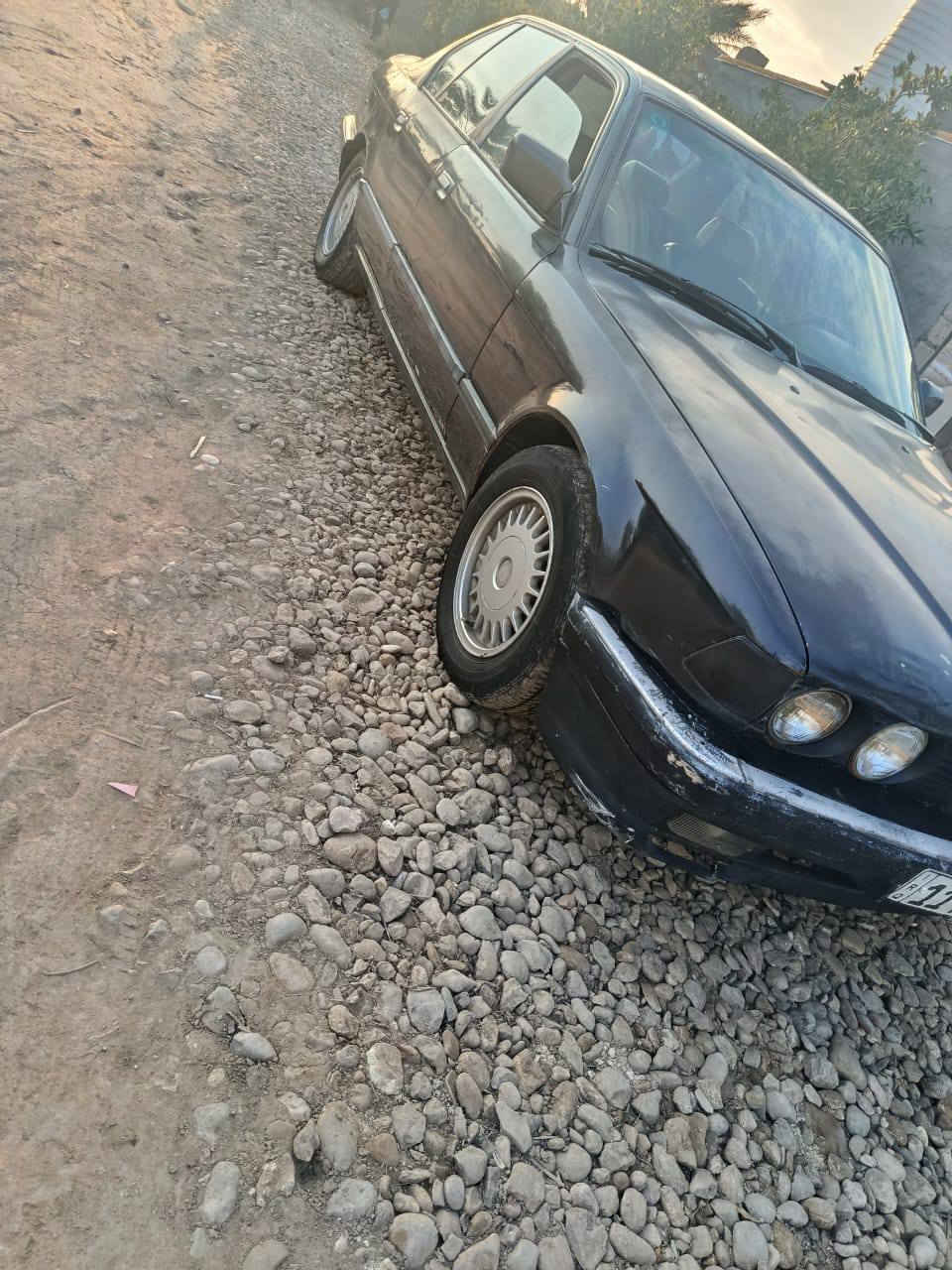 السلام عليكم    BMW 730  موديل  1994 مكينه و كير و كشر كفاله كير اوتو  مكينه 3500
بدون صبغ خلاص بلاديه حتى من الصبغ 
دبل ايرباك دبل جكمجه جام كهرباء 
تبريد ثلج وشغال قطعتين 
كهربائيات على وضع البلاد بدون جطل حداديه جديده  جاهزه بدون نقص  رقم بغداد الدولي باسمي هزه قبل شهرين 
السعر 39 وبيها مجال بسيط 
مكاني واسط الصويرة 
***********
