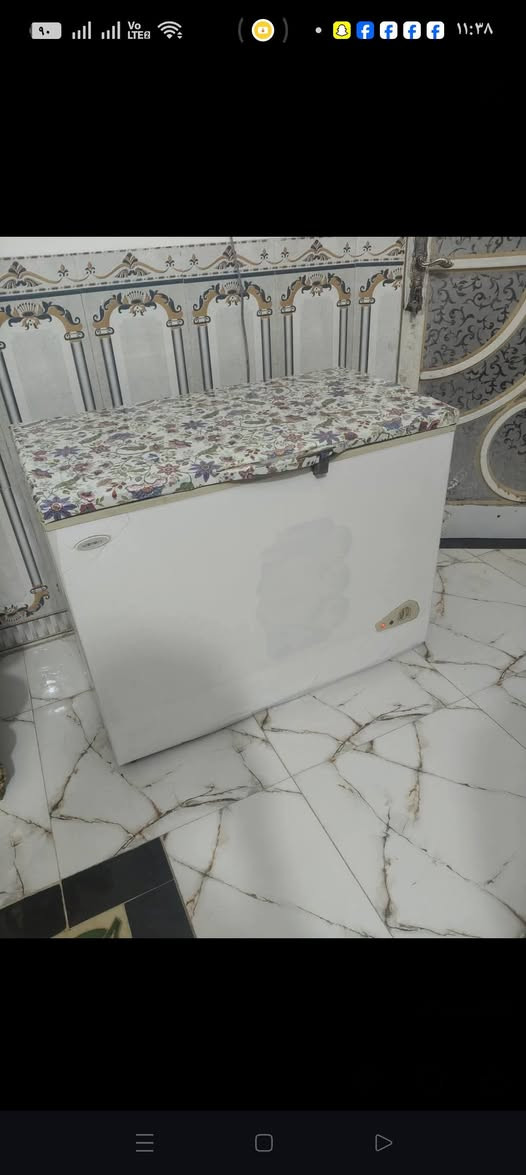 مجمده نظيفه حجم 16 شرط مامصلحه وشرط التجميد السعر 200 المكان زين القوس ***********
+ ميز بلازمه بي مضخم صوت السعر 25
