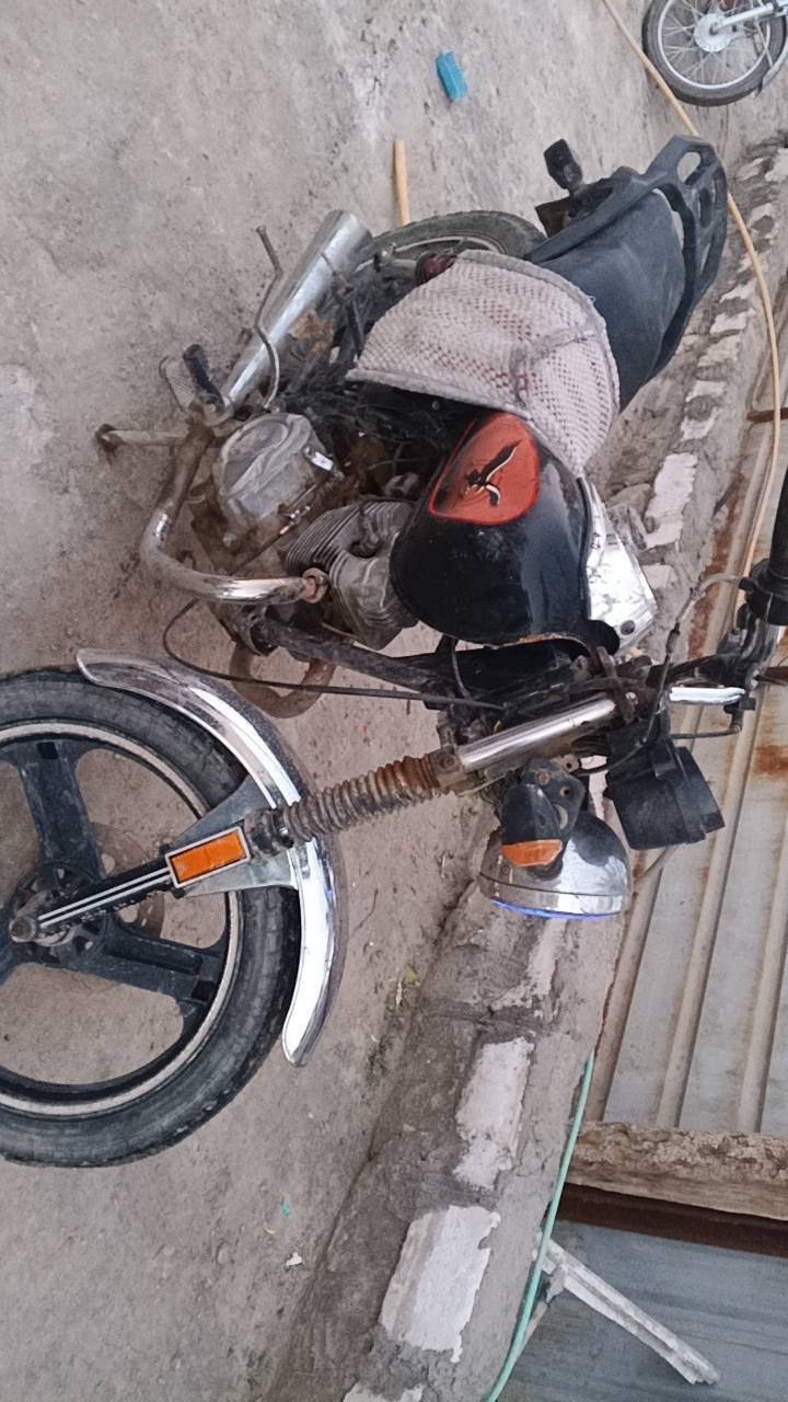 دراجه كلك ٣٥٠ شغاله كهربائيات 

مكان حله ***********
