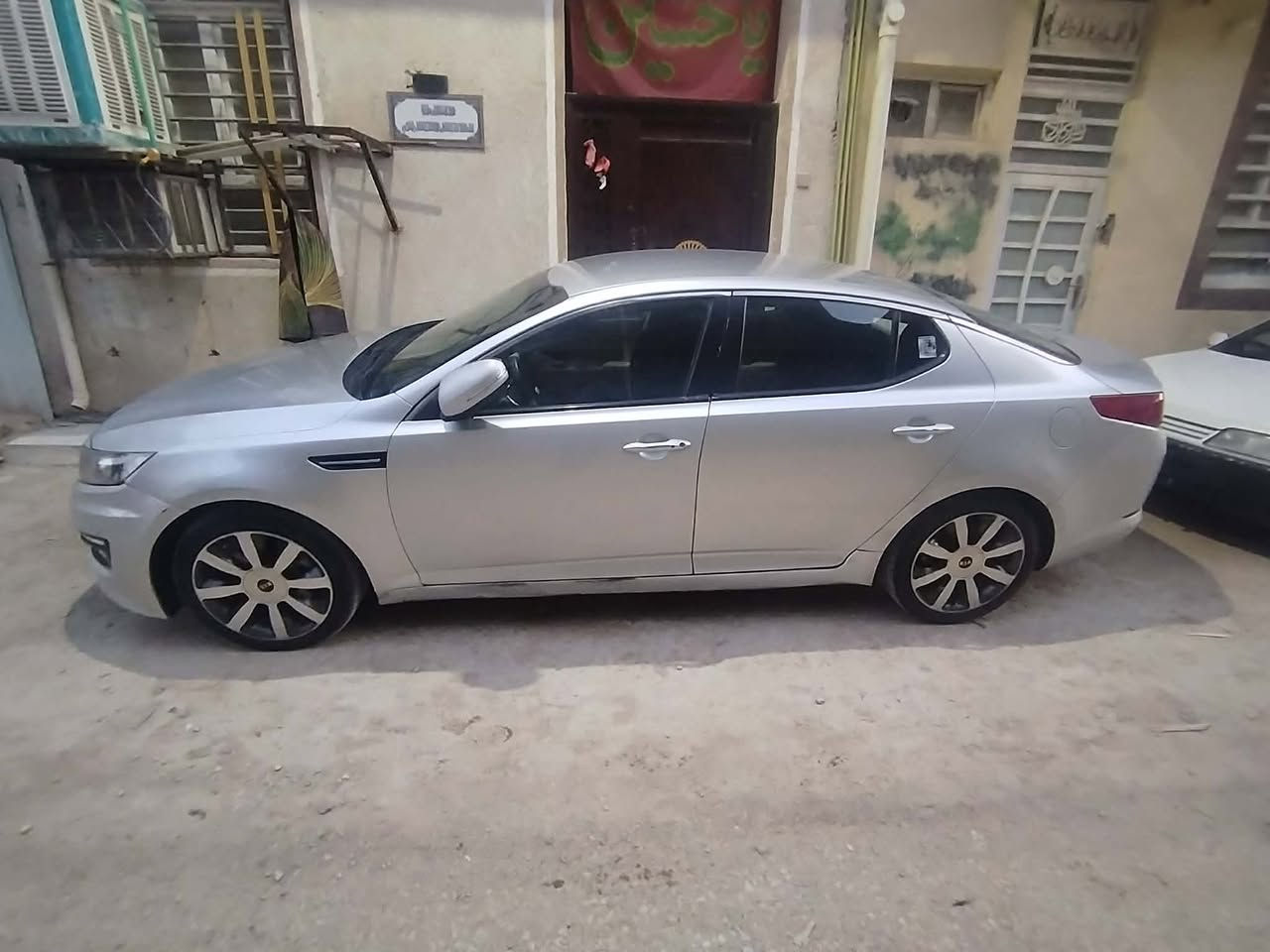 سلام عليكم سياره اوبتيما 2014 خليجي سياره نص فول بصمه محرك 2400 دوش تخم تاير جديد حداديه جديده رقم بغداد مشروع وطني حادثها بل كنر مال جاملغ امامي سياره نضيفه مكان كربلاء سعر التصال ع ***********
