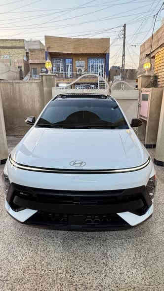 كونا  N  لاين  شكل الجديد  موديل 24  ماشية 11 ميل   ( فول موصفات 1/1 )  رقم بغداد حادثها بسيط جدا دعاميه فقط تم تبديلها نفس اللون باقي السياره  (بدون صبغ  بدون تبديل) صور الحادث مرفقة محرك  1600   تيربو  السياره جديده وما بيها نقصص
السعر  198$  وبيها مجال بسيط جدآ ( رقم بغداد) 
مكاني بغداد الكرخ حي العامل ***********
