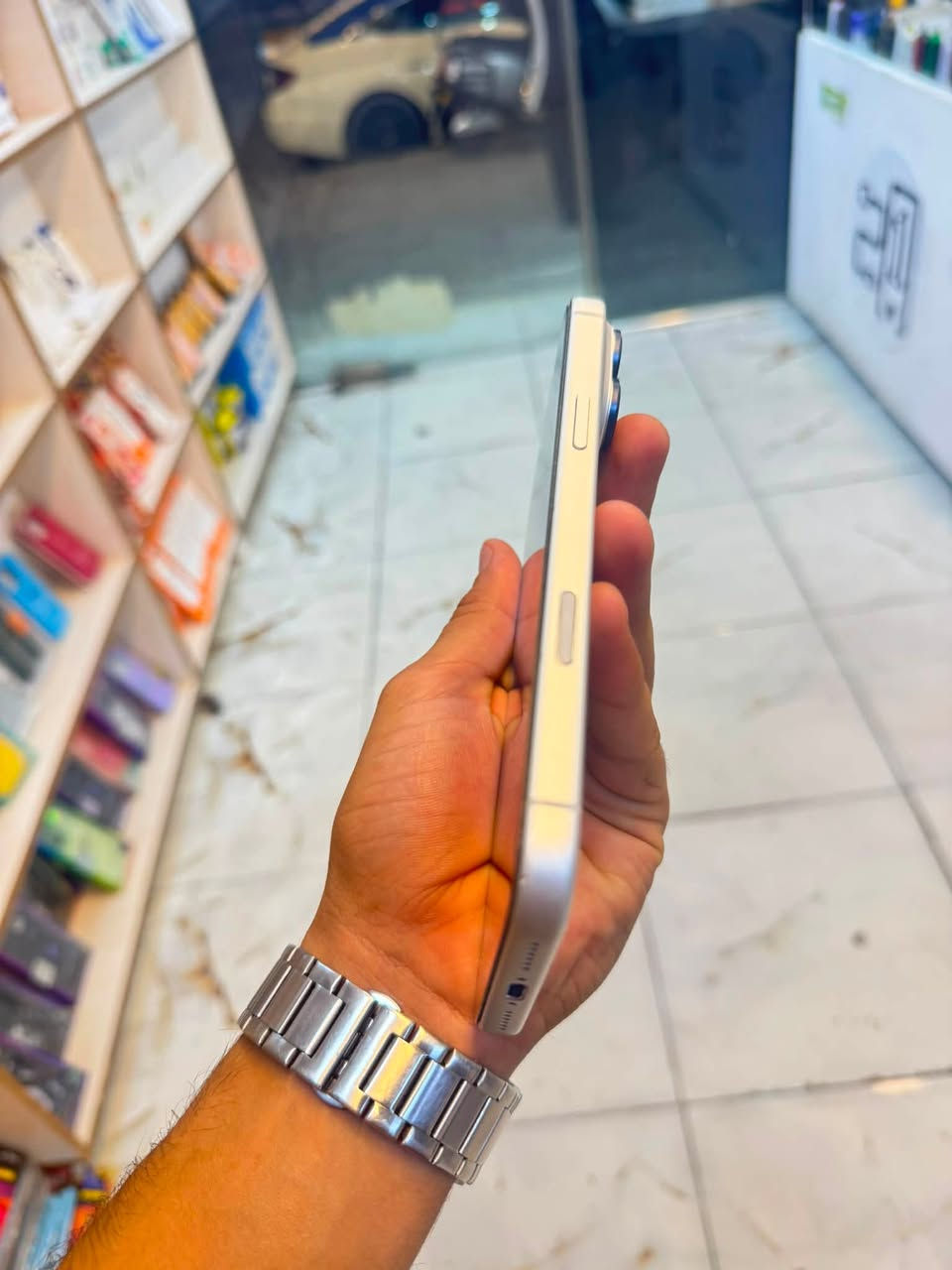 ايفون 17 برو ماكس  ايسم
ذاكره 256
بطارية 92

الجهاز ايسم
نيضف كلشش نضافه 99 بالميه

ملاحضه بدون ملحقات طرك روحه📍
السعر  1550

البصرة طويسة
***********
