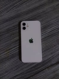 آيفون ١٢ • ذاكره ٦٤ • بطاريه ١٠٠