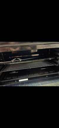 طباخ • نضيف جدا • فرن ما مستخدم