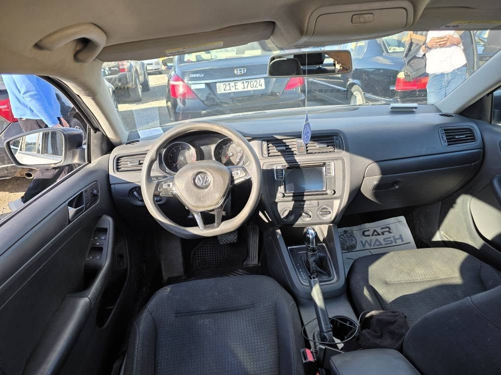 للبيع جيتا 2016 TSI

المحرك: 14 توربو
الكير: أوتوماتيك
الممشى: 80 ألف ميل
الحالة: جيدة
الصبغ: 3 قطع صبغ

السيارة نظيفة  وما تحتاج شي.
السعر: 110 ورقة 

الموقع: كركوك
للتواصل خاص او اتصال عل رقم *********** كركوك, العراق
