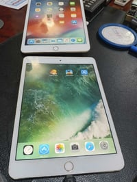 للبيع ايباد مني ٣ بصمه ذاكره ١٦ ٠٧٨١١٠٧٧٣٥٥  ٠٧٧١١٠٧٧٣٥٥