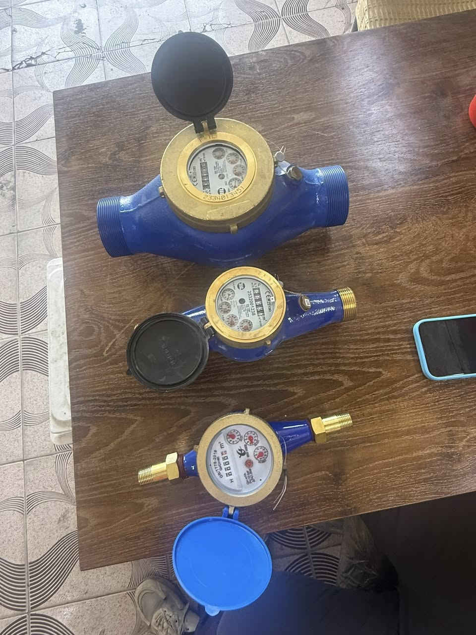 � شركة أبو غازي للتجارة العامة 🔹
للـاستيراد والتجهيز المباشر لجميع الأدوات الاحتياطية لمعامل:
🏗️ الكونكريت (الجاف والرطب)
🛣️ الأسفلت
🧱 البلوك
⚙️ الكسارات

📦 المتوفر لدينا:
1️⃣ قوايش ناقل المواد
2️⃣ كيربوكسات براين
3️⃣ كيربوكس قوايش
4️⃣ بوايات سمنت بجميع القياسات
5️⃣ هزازات مواد بجميع الموديلات
6️⃣ براينات الإسمنت كافة الأنواع
7️⃣ جكات الهواء ومستلزماتها
8️⃣ رولات القياس بجميع الأحجام
9️⃣ فلاتر سايلو الإسمنت
🔟 خلايا الوزن الكورية الأصلية
1️⃣1️⃣ شاشات المواد
1️⃣2️⃣ عدادات الماء (ميكانيكي وإلكتروني)

🛡️ جميع الأدوات بضمان حقيقي لمدة 3 سنوات
🚚 خدمة توصيل إلى جميع محافظات العراق

📍 موقعنا: بغداد – باب الشيخ
📞 *********** – ***********
