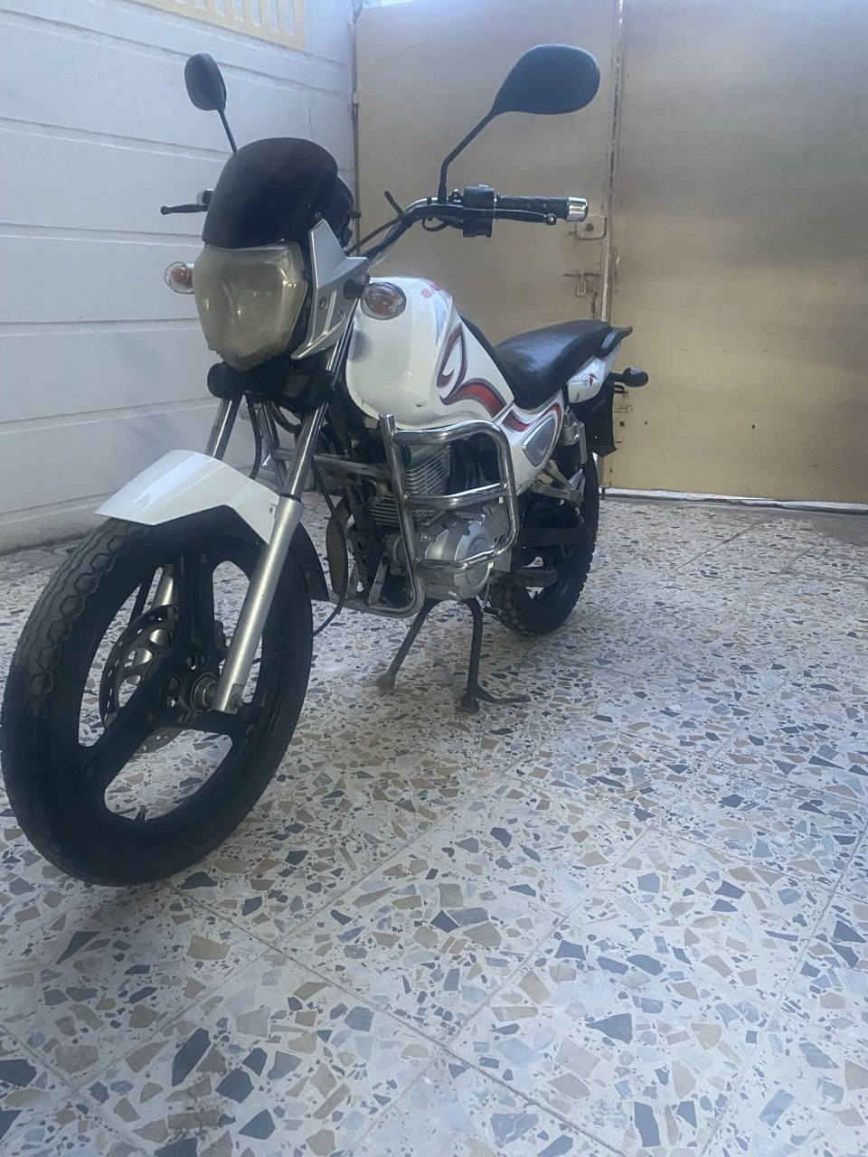 السلام عليكم
للبيع ماطور سينكي موديل ٢٠١٧ السعر ٦٠٠ وبي مجال

للإستفسار إتصل ***********
