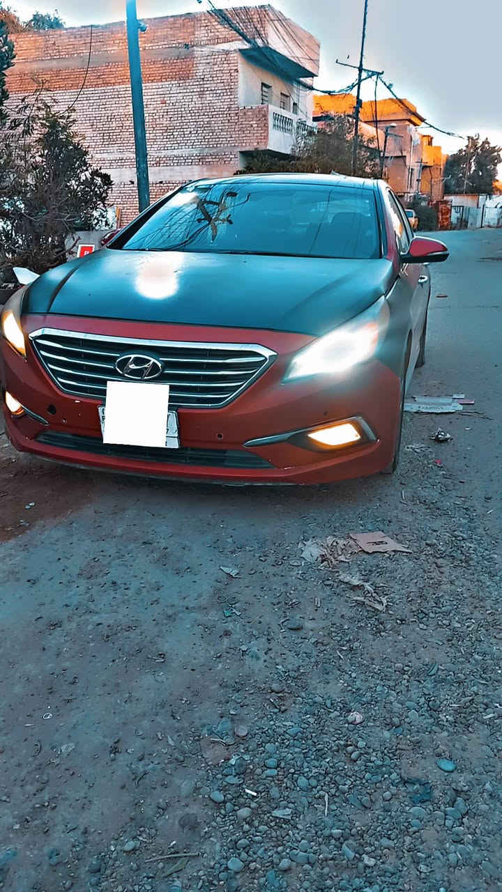 سلام عليكم سوناتة 2015سبوت 2000تيربو 
المواصفات 
١_فتحه سقف 
٢_بصمه تشغيل
٢_بصمه ابواب 
٤_نضام ترحيب 
٥_شاشة كبيرة 
٦_كامرة دوارة 
٧_رادار امام +رادار جانبي 
٨_تحديد مسار 
٩_كشنات جلد اسود 
١٠_تدفئة تبريد كشنات امامي وخلفي 
١١_كشمات كهربائية
١٢_٣ وضعيات قيادة ايكو وسبورت ونورمان 
١٣_لون مشمشي مميز ب لسوناتا 
١٤_سايد بريك بصمة 
١٥_سستم صوت سماعة انفنتي 
١٦_شفتات ب لستيرن وتحكمات جهتين 
١٧_بردات خلفية بلاديه 
١٨_تبريد قطعتين ثلج 💨تحكم تبريد بيانو 
١٩_اربع اكزوزات بلادية 
٢٠_ويل حجم ١٨ سبورت 
وبعد هواي مواصفات 
سيارة مو حديدة حادثهة جاملغ وبنيد  
سيارة راعيهة مسافر وبدون تحويل (راعيهة مسافر )
اتكفل سرقة وعشائر وكلهن (مو حديدة )اقرة ل منشور وخابرني رقم بغداد .
***********
